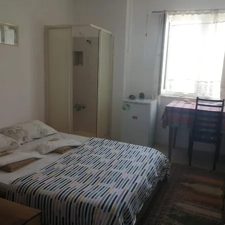 Ecer Pansiyon Kuşadası Exterior photo